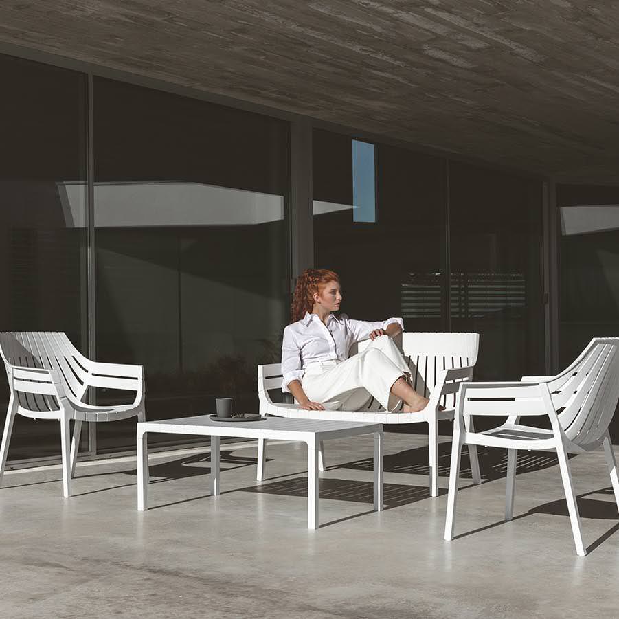 STUDIOCERAMICA-OUTDOOR-SOFA-LOW-COFFEE-TABLE-SET-PLASTIC-DESIGN-GARDEN-TERRACE-POOL-VONDOM (5) STUDIOCERAMICA-OUTDOOR-SOFA-LOW-COFFEE-TABLE-SET-PLASTIC-DESIGN-GARDEN-TERRACE-POOL-VONDOM-5.jpg