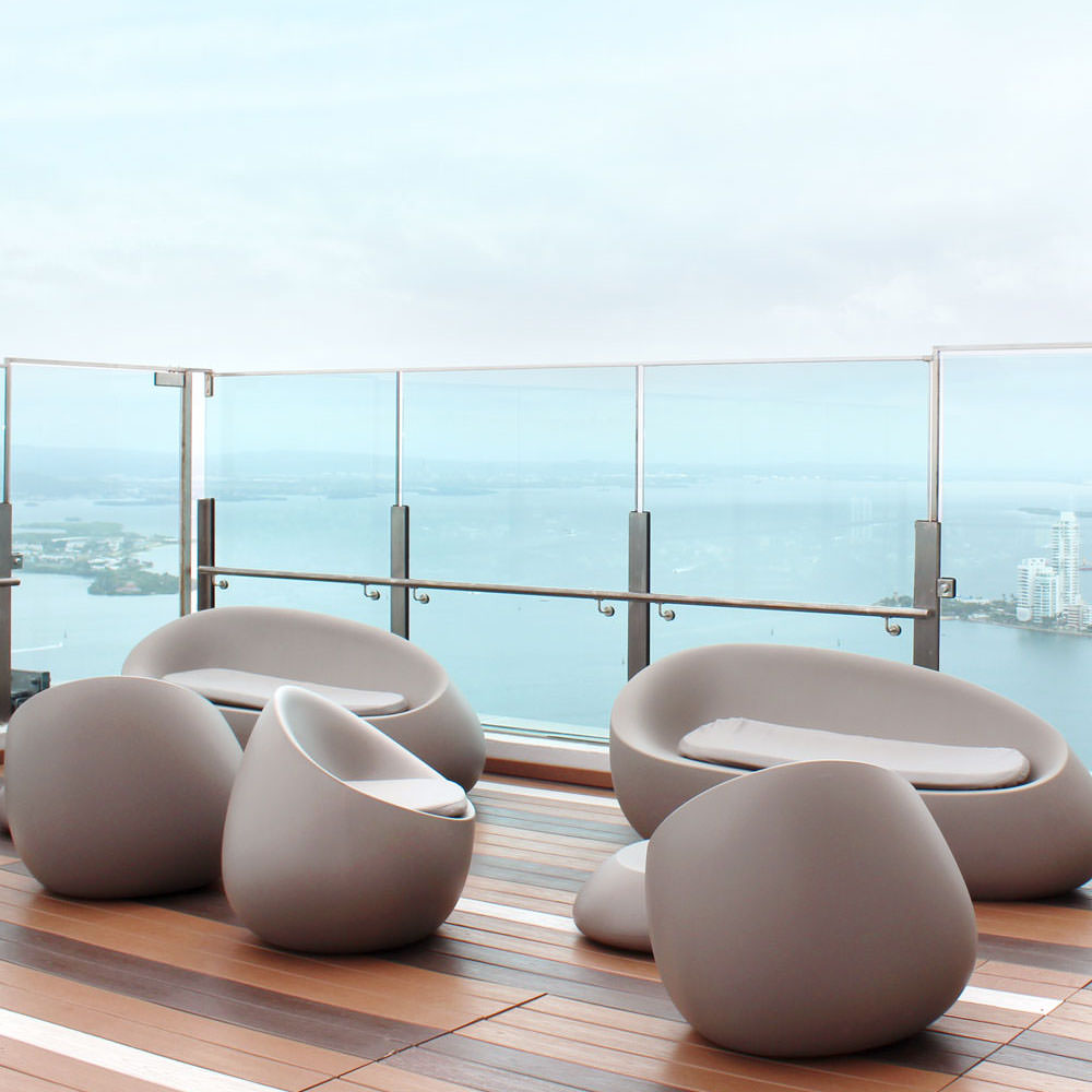 STUDIOCERAMICA-outdoor-design-furniture-sofas-sunbed-stones-frame-hotel-estelar-cartagena-colombia-vondom-1 STUDIOCERAMICA-outdoor-design-furniture-sofas-sunbed-stones-frame-hotel-estelar-cartagena-colombia-vondom-1.jpg