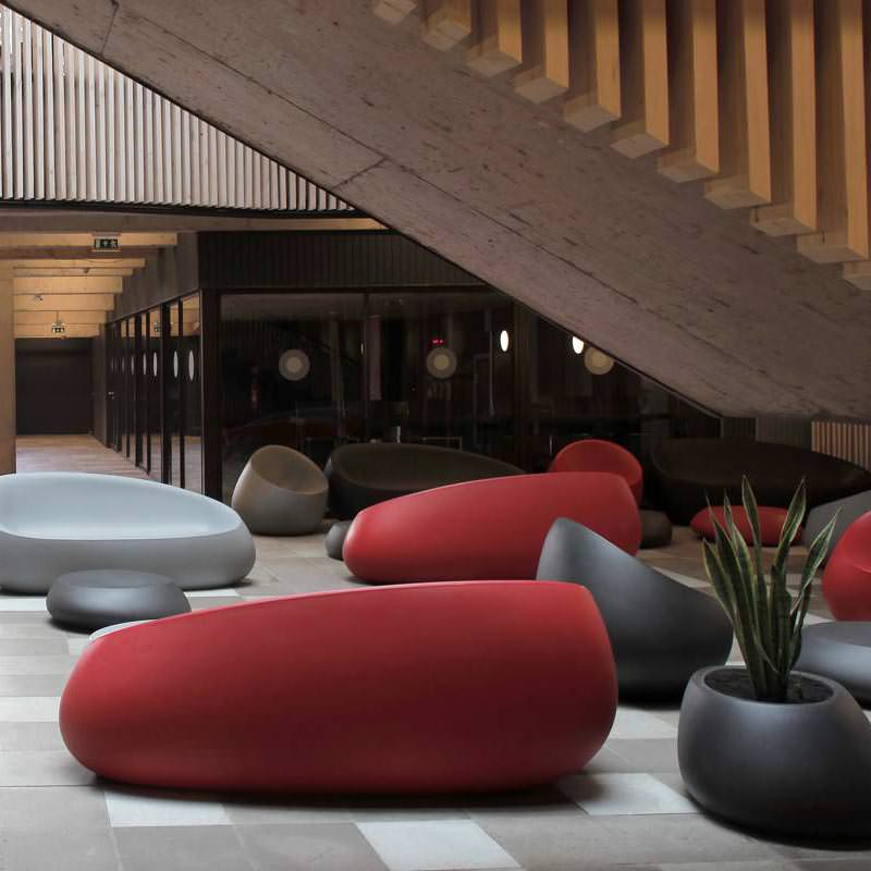 STUDIOCERAMICAdesign-outdoor-furniture-sofa-loungechair-table-planters-stones-stefanogiovannoni-vondom (2) STUDIOCERAMICAdesign-outdoor-furniture-sofa-loungechair-table-planters-stones-stefanogiovannoni-vondom-2.jpg