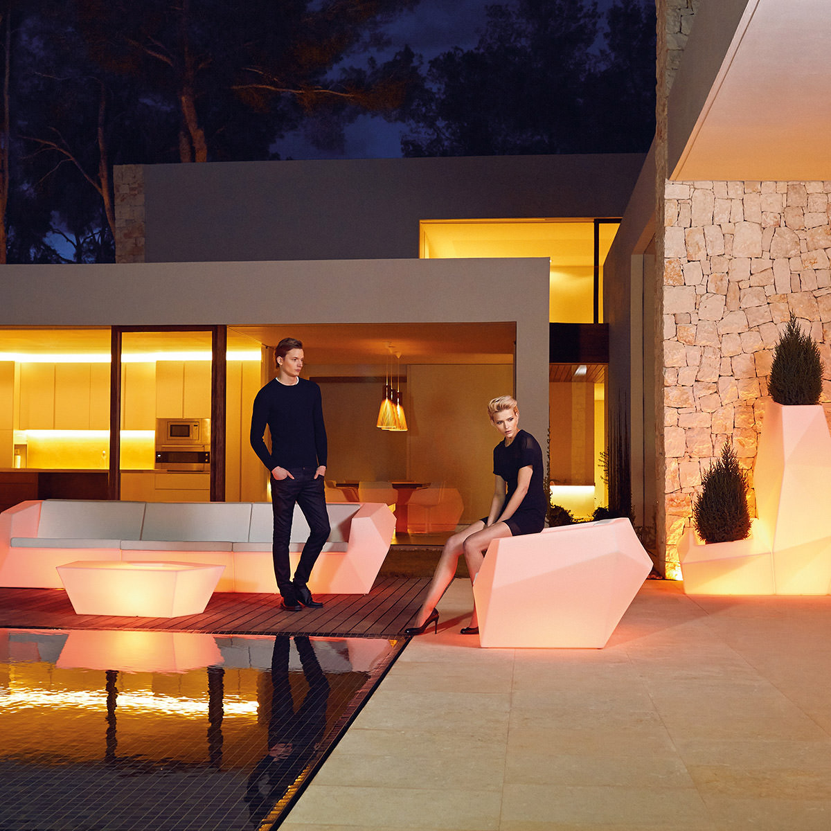 studioceramica-ligthing-lamps-luxury-design-furniture-faz-ramon-esteve-vondom-1 studioceramica-ligthing-lamps-luxury-design-furniture-faz-ramon-esteve-vondom-1.jpg