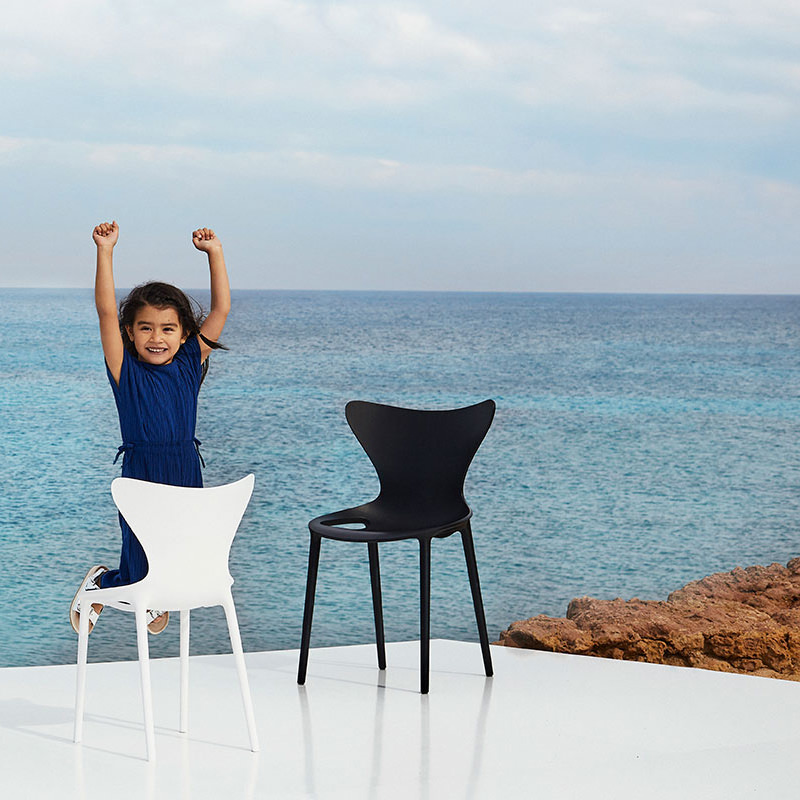 scaunecopii-chairs-childrens-furniture-design-hospitality-contract-love-eugeni-quitllet-vondom (14) scaunecopii-chairs-childrens-furniture-design-hospitality-contract-love-eugeni-quitllet-vondom-14.jpg