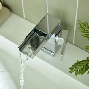 vado-synergie-baterie-baie-cascadaa.jpg